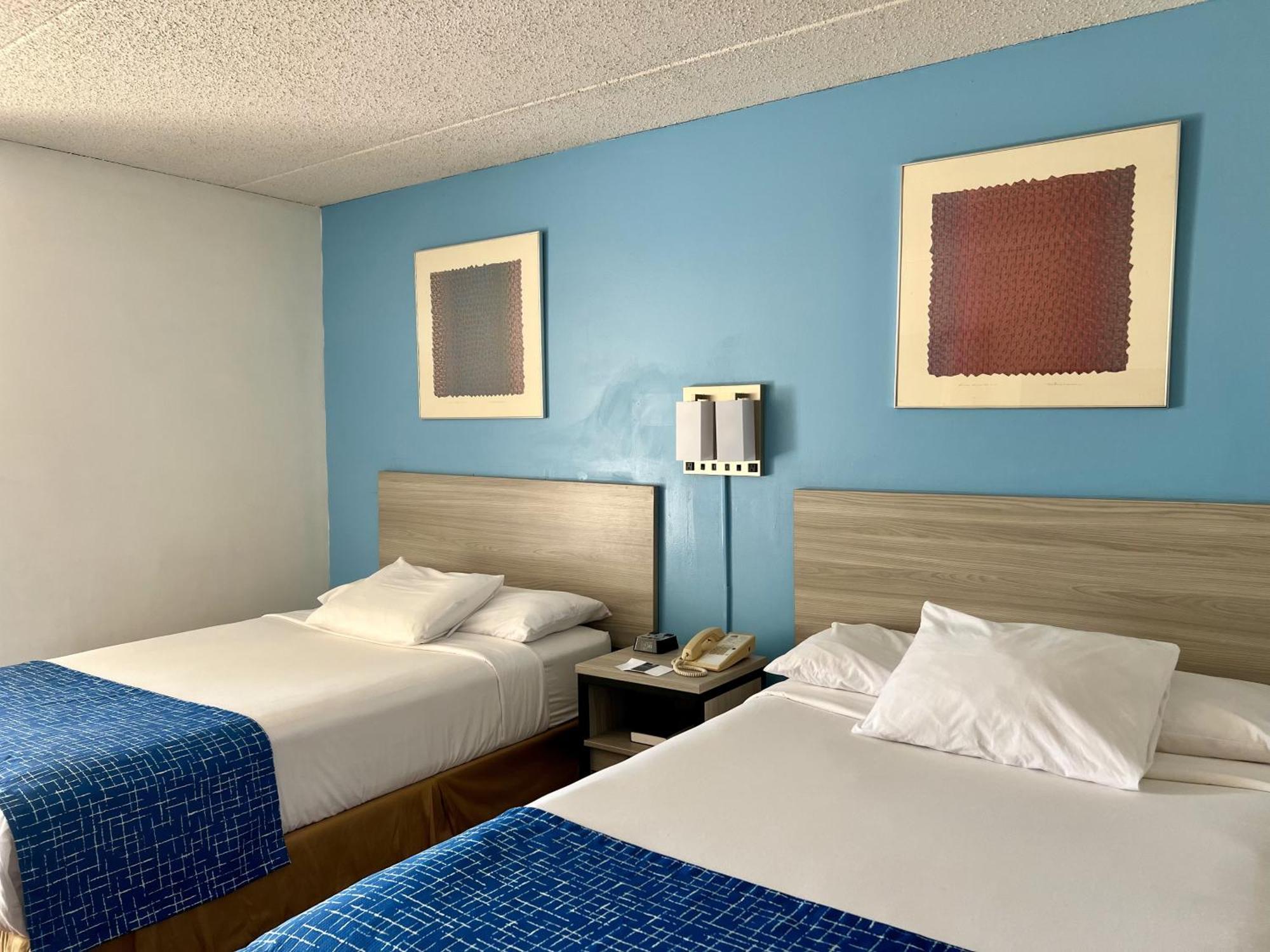 Hotel Travelodge By Wyndham 2*